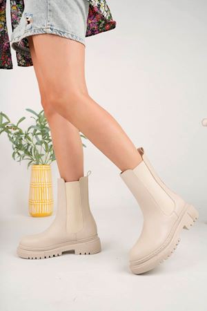 Yanı Lastikli Bej Cilt Kadın Bot