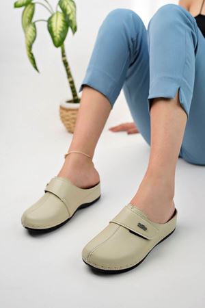 Ortopedik Ped Burnu Kapalı Cırtlı Krem Terlik