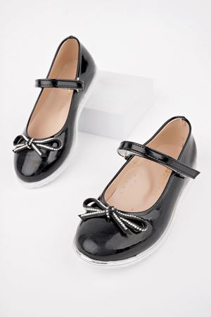 Termo Taban Bıyık Fiyonk Siyah Rugan Kız Çocuk Ayakkabı