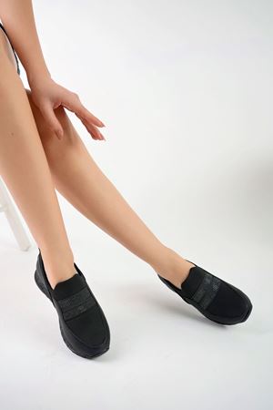 Dolgu Simli Taban Lastikli Taşlı Siyah Kadın Ayakkabı