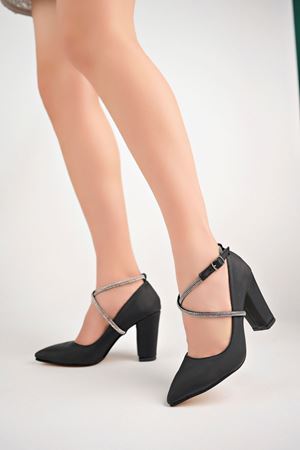 Dolgu Taban Biyesi Taşlı Siyah Saten Kadın Ayakkabı