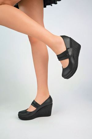 Dolgu Taban Fermuar Detaylı Kadın Ayakkabı