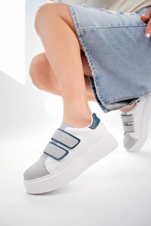 Dolgu Taban Cırtlı Mavi Garnili Kadın Ayakkabı