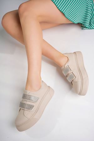 Dolgu Taban Cırtlı Vizon Kadın Ayakkabı