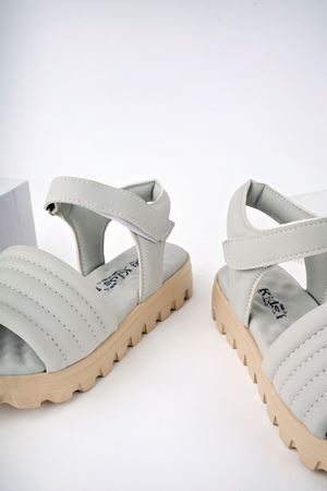 Dolgu Topuk Gri Kız Çocuk Ayakkabı