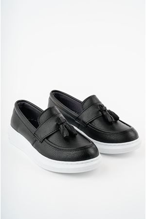 Püsküllü Siyah Cilt Erkek Çocuk Ayakkabı