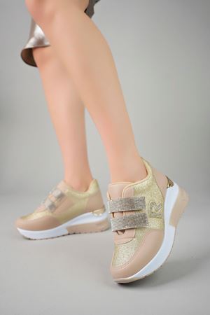 Dolgu Topuk Nut Ayakkabı