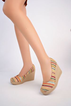 Dolgu Taban Dekolte Çok Renkli Kadın Ayakkabı