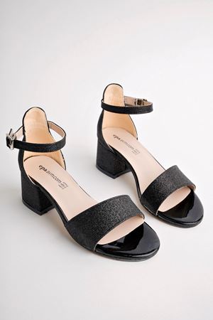 Topuklu Tek Bant Arka Kapalı Siyah Kız Çocuk Sandalet