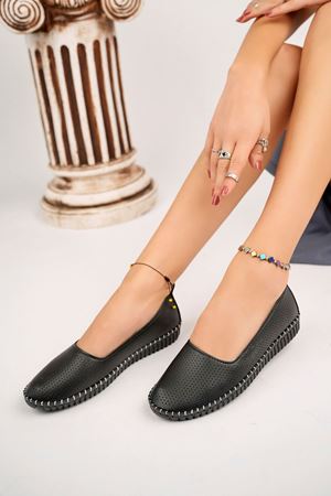 Ortopedik Pedli Lazerli Siyah Kadın Ayakkabı