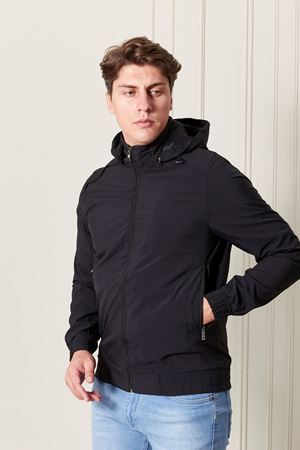 Kapşonlu Erkek Mont