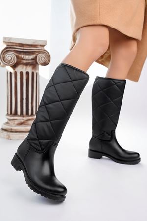 Siyah Uzun Yağmur Çizme