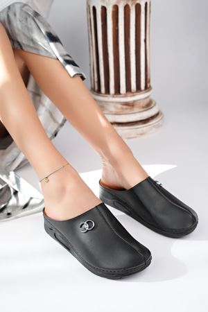 Ortopedik Taban Burnu Kapalı Siyah Terlik