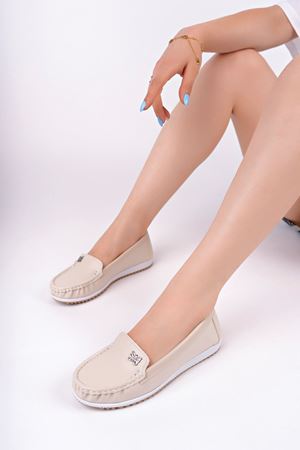 Dolgu Topuk Kelebekli Krem Cilt Ayakkabı